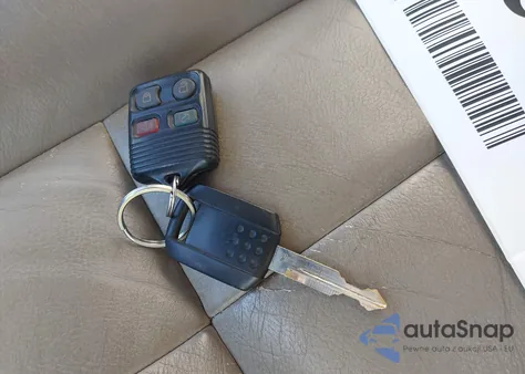 2008 Mercury Grand Marquis Ls из США, поврежденный, VIN 2MEFM75V68X628846